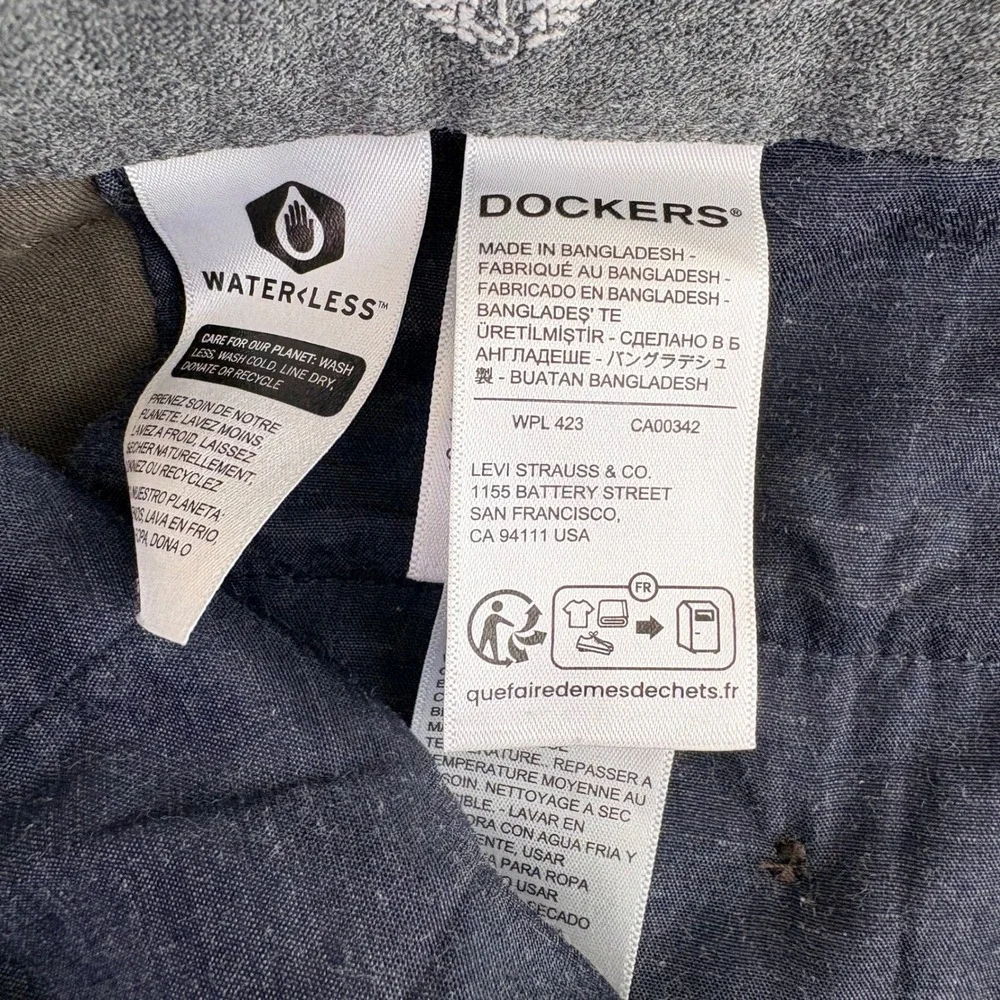 Dockers Mens 38x32 Classic Fit Flat Front Pants Khaki Stain Defender‎ Workwear